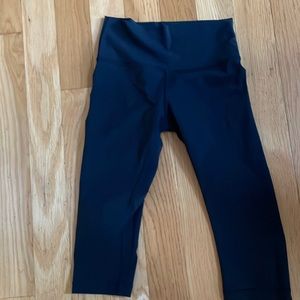 Lululemon kickers size 6 black